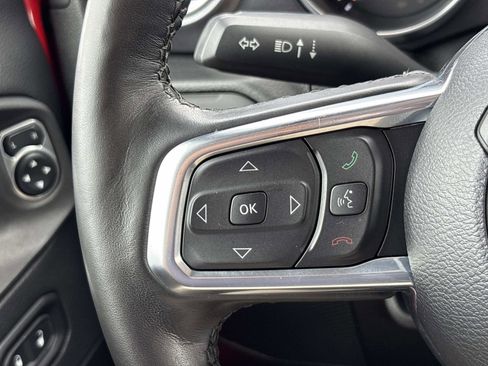 Used 2021 Jeep Wrangler Unlimited Sahara image 16