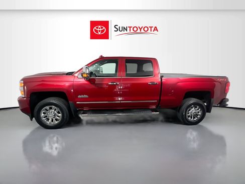 Used 2019 Chevrolet Silverado 3500 High Country w/ Duramax Plus Package image 7