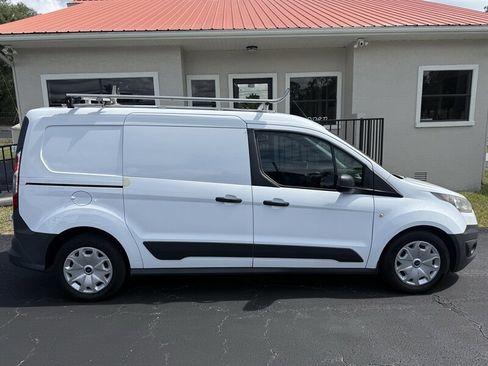 Used 2018 Ford Transit Connect XL FWD image 2