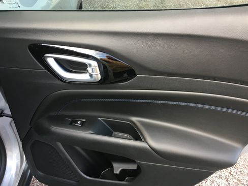 New 2026 Jeep Compass Latitude image 22