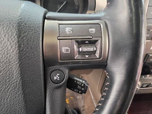 Used 2015 Lexus GX 460 Luxury AWD/4WD image 12