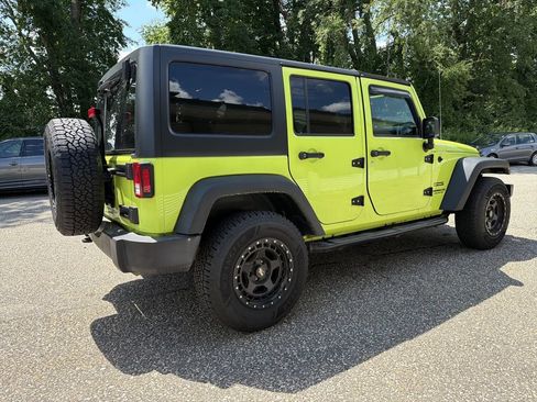 Used 2017 Jeep Wrangler Unlimited Sport w/ Quick Order Package 24S AWD/4WD image 13