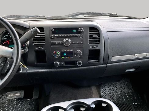 Used 2013 GMC Sierra 1500 SLE w/ SLE Preferred Package RWD image 8