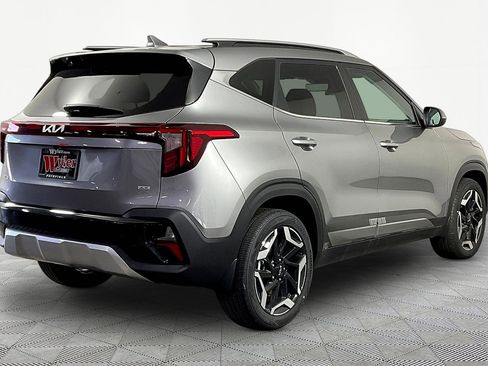 New 2026 Kia Seltos SX w/ SX Sunroof Package image 7