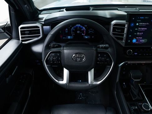 Used 2025 Toyota Tundra Platinum image 11
