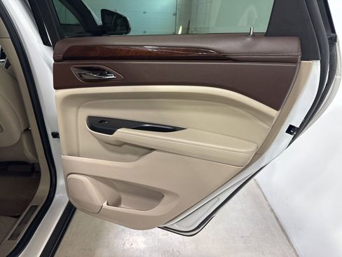 Used 2013 Cadillac SRX Luxury w/ Driver Awareness Package AWD/4WD image 37