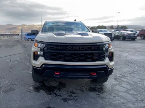 Certified 2023 Chevrolet Silverado 1500 Custom Trail Boss w/ LPO, Dark Essentials Package image 3