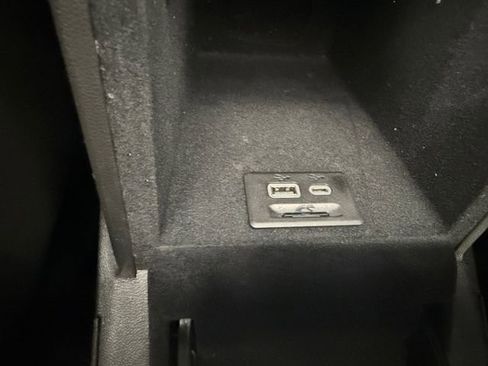 Used 2020 Cadillac XT5 Premium Luxury image 6