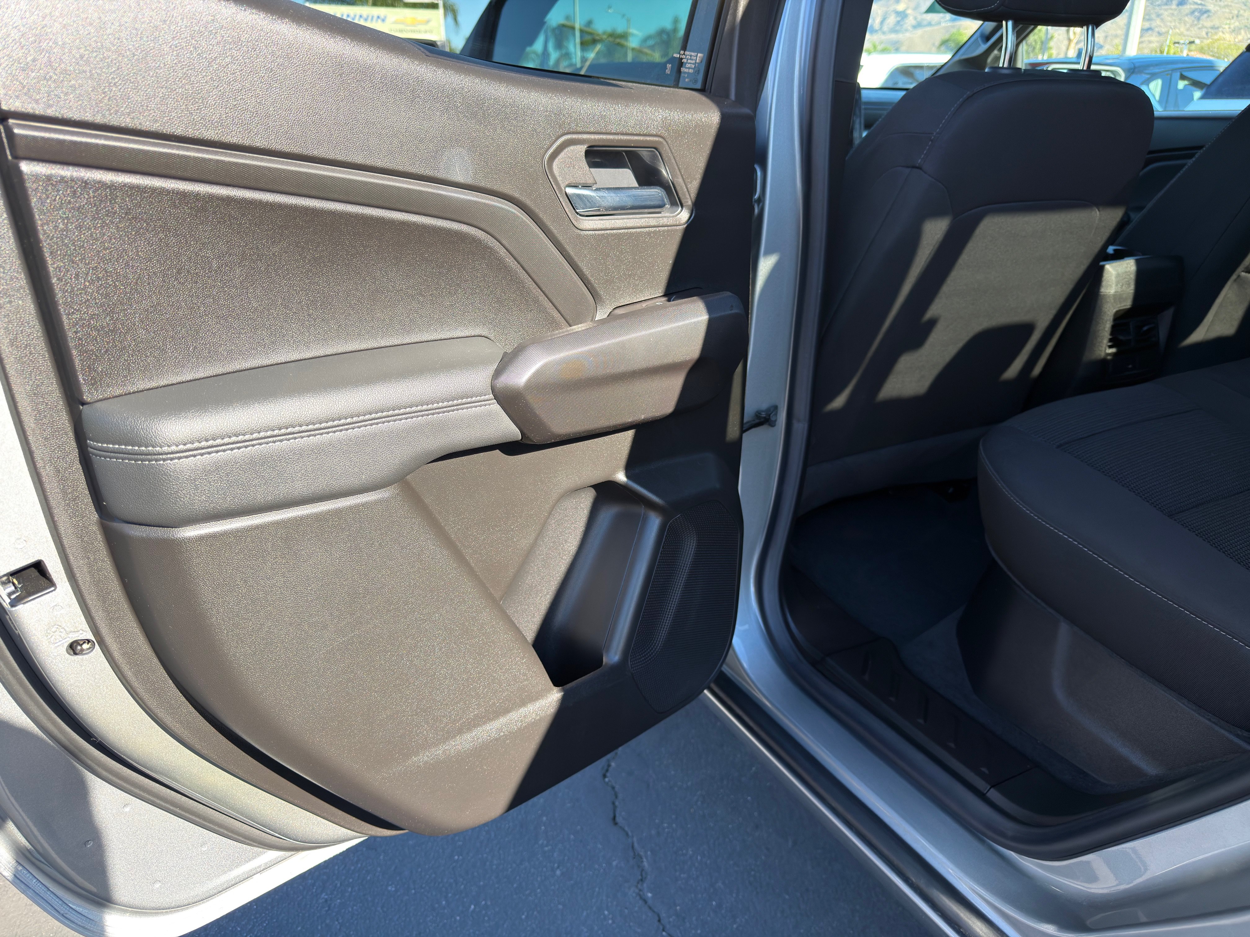 Used 2026 Chevrolet Colorado LT RWD image 23