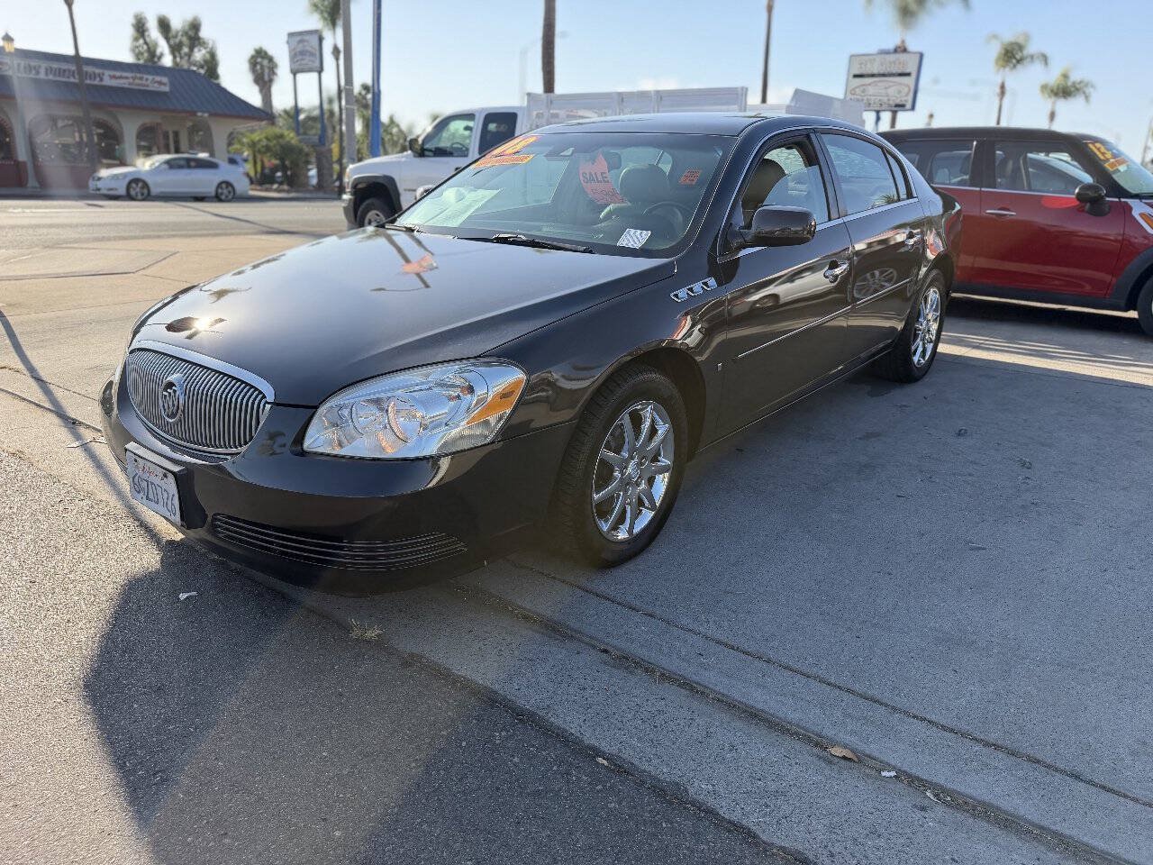 Used 2008 Buick Lucerne CXL w/ Ultra Confidence Package FWD image 2