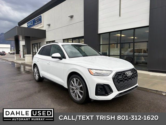 Used 2023 Audi Q5 e Prestige AWD/4WD image 1