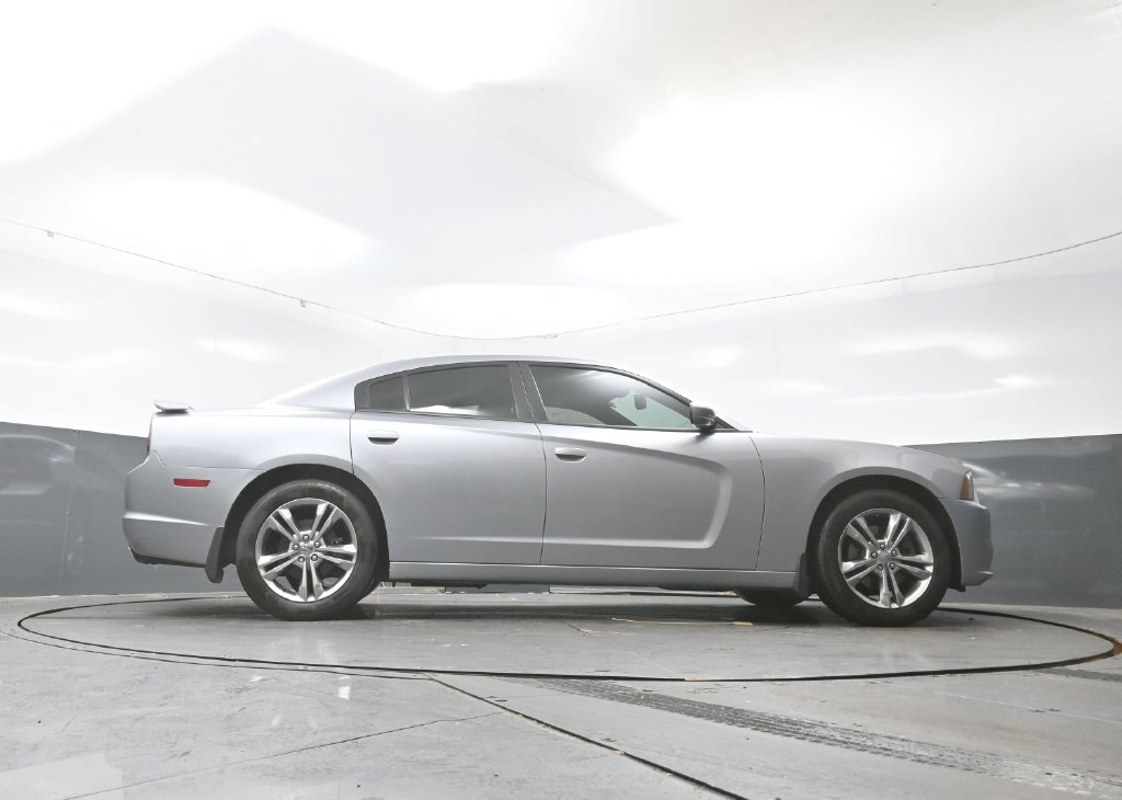 Used 2013 Dodge Charger SXT AWD/4WD image 48