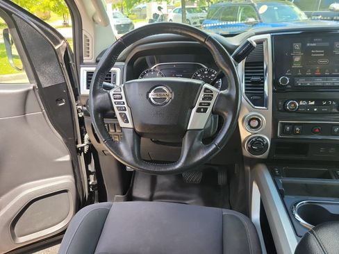 Used 2020 Nissan Titan SV w/ SV Convenience Package AWD/4WD image 20