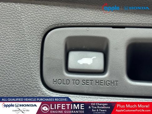 Used 2024 Honda CR-V EX-L image 21