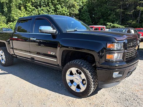 Used 2015 Chevrolet Silverado 1500 LTZ Z71 w/ Custom Sport Edition AWD/4WD image 5