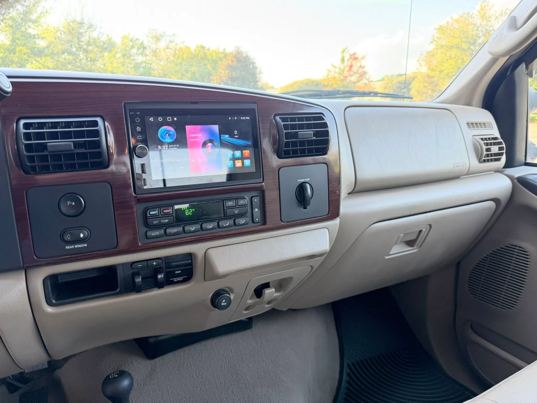 Used 2006 Ford F350 Lariat AWD/4WD image 24