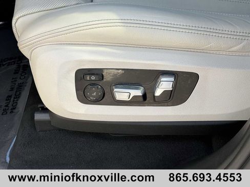 Used 2022 BMW X5 xDrive45e w/ Luxury Seating Package image 11