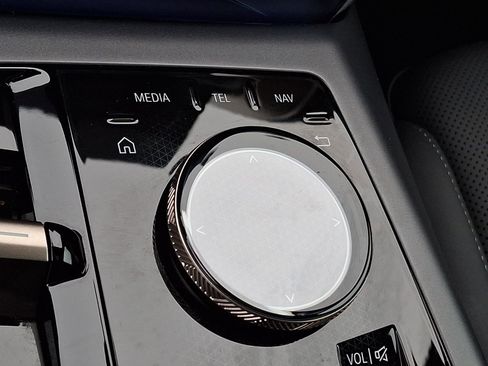 Used 2025 BMW X3 xDrive30i w/ Premium Package image 20