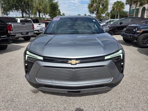 Used 2024 Chevrolet Blazer EV LT AWD/4WD image 19