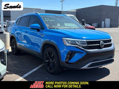 Used 2022 Volkswagen Taos SEL w/ Panoramic Sunroof Package