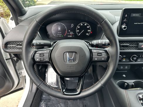 Used 2026 Honda HR-V Sport image 19