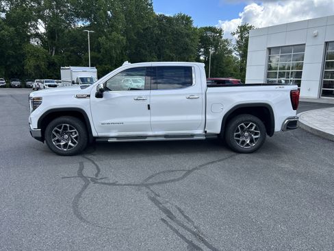 New 2026 GMC Sierra 1500 SLT w/ SLT Premium Plus Package AWD/4WD image 2