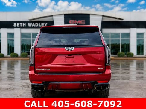 Used 2024 Cadillac Escalade V w/ Heavy-Duty Trailer Package AWD/4WD image 6