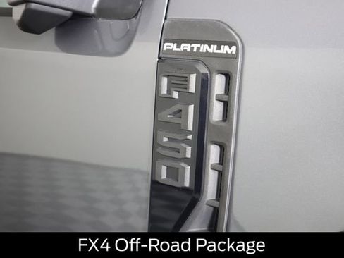 Certified 2025 Ford F450 Platinum w/ FX4 Off-Road Package image 19
