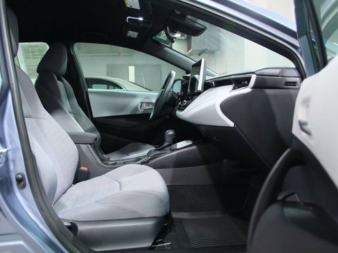 Used 2026 Toyota Corolla SE w/ SE Package FWD image 20