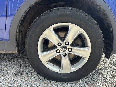 Used 2015 Toyota RAV4 XLE AWD/4WD image 8