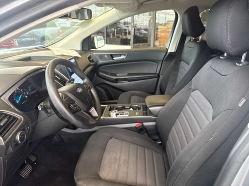 Used 2023 Ford Edge SE AWD/4WD image 13