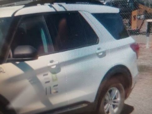 Used 2021 Ford Explorer XLT image 5