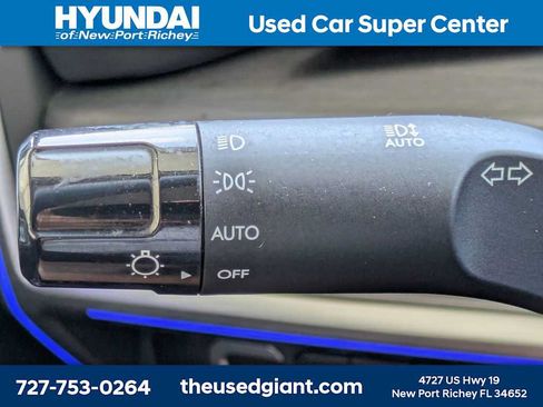 Certified 2024 Hyundai Santa Fe Limited AWD/4WD image 41