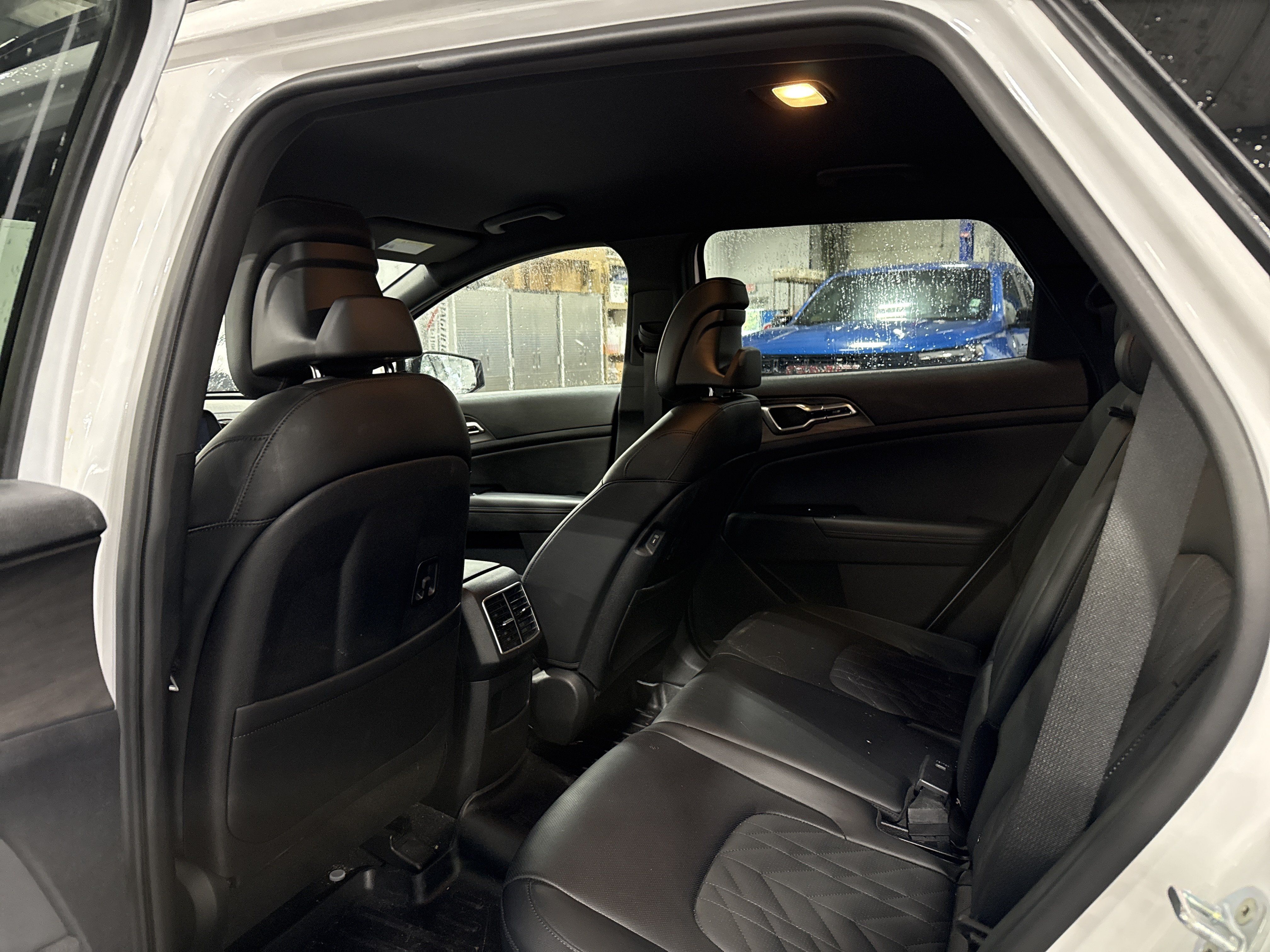 Used 2023 Kia Sportage X-Line AWD/4WD image 8