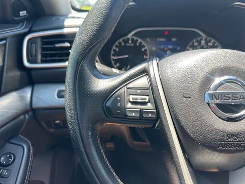 Used 2017 Nissan Maxima 3.5 SL FWD image 45