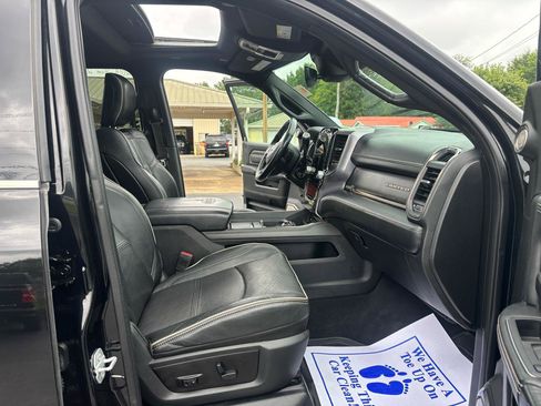 Used 2019 RAM 2500 Limited AWD/4WD image 15