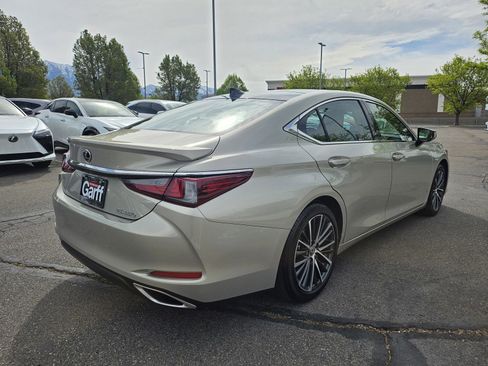 Used 2025 Lexus ES 350 w/ Premium Package image 7