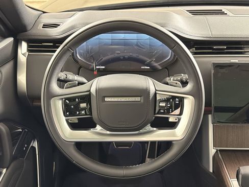 New 2026 Land Rover Range Rover SE image 10