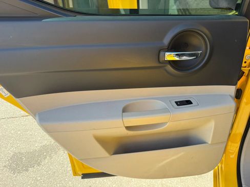 Used 2006 Dodge Charger R/T RWD image 12