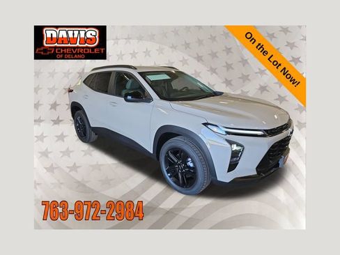 New 2026 Chevrolet Trax ACTIV w/ Driver Confidence Package FWD image 1