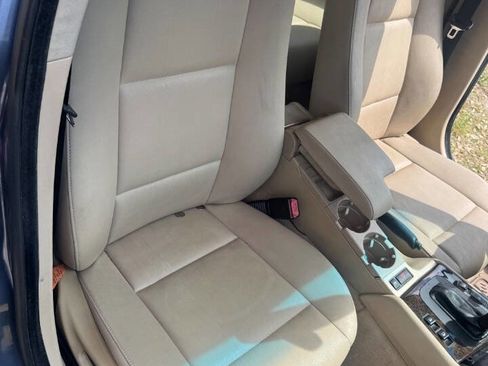 Used 2002 BMW 325i Sedan image 14