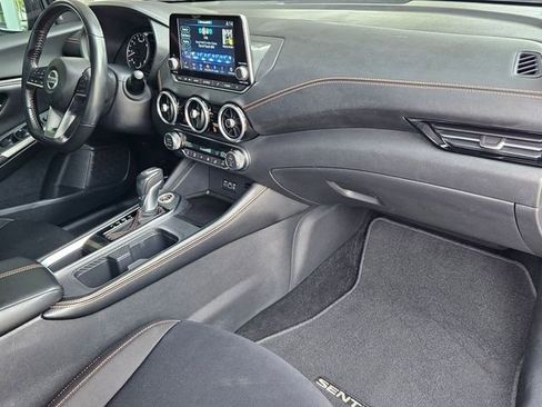 Used 2022 Nissan Sentra SR w/ Midnight Edition FWD image 28