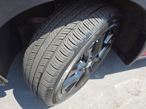 Used 2025 Honda HR-V Sport image 28
