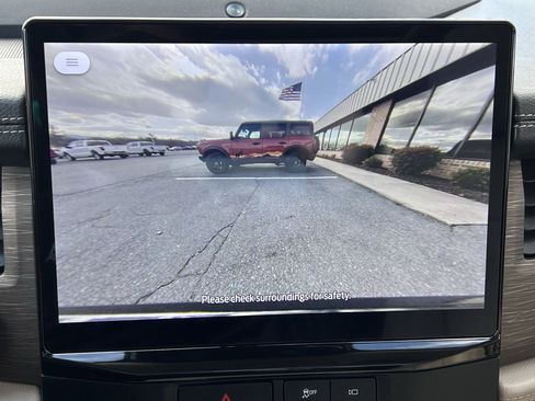 Used 2023 Ford Expedition Max Limited image 32