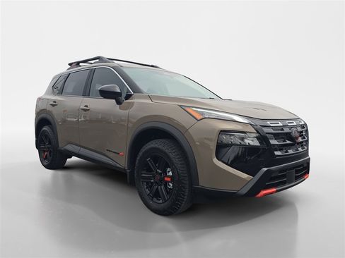 New 2026 Nissan Rogue Rock Creek image 7