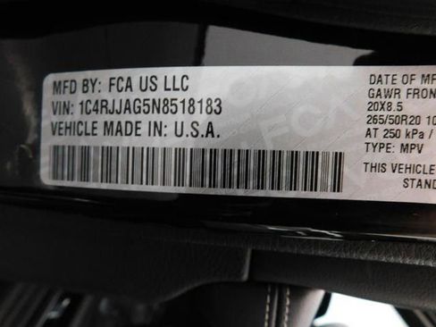 Used 2022 Jeep Grand Cherokee L Laredo image 41