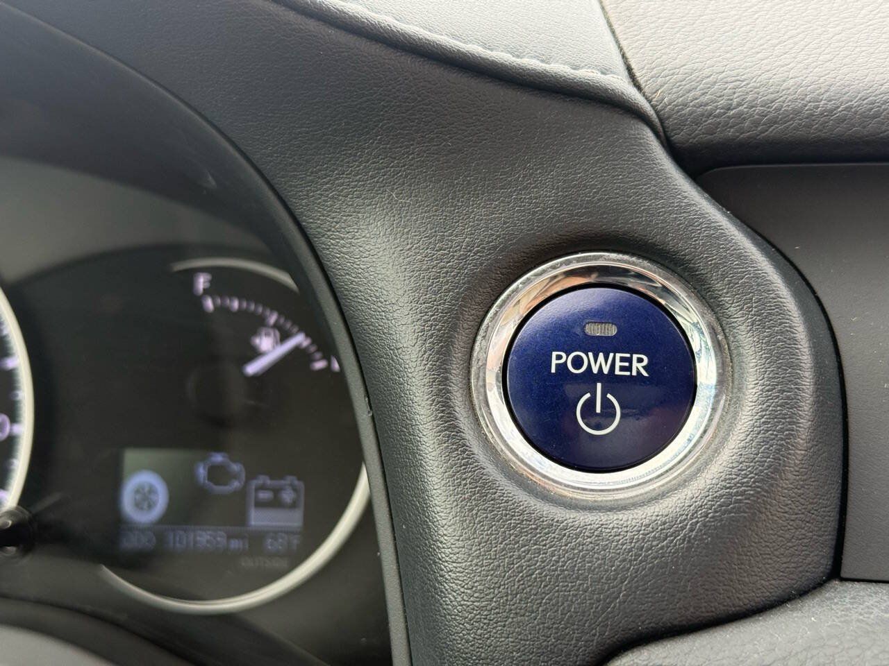 Used 2013 Lexus CT 200h w/ Seat Comfort Pkg FWD image 33