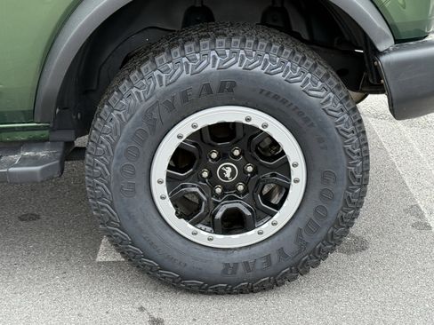 Used 2023 Ford Bronco 4-Door w/ Sasquatch Package image 10