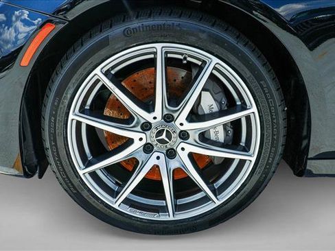 Used 2023 Mercedes-Benz E 350 4MATIC Sedan image 9