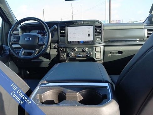 Used 2023 Ford F250 Lariat w/ Sport Appearance Package AWD/4WD image 13